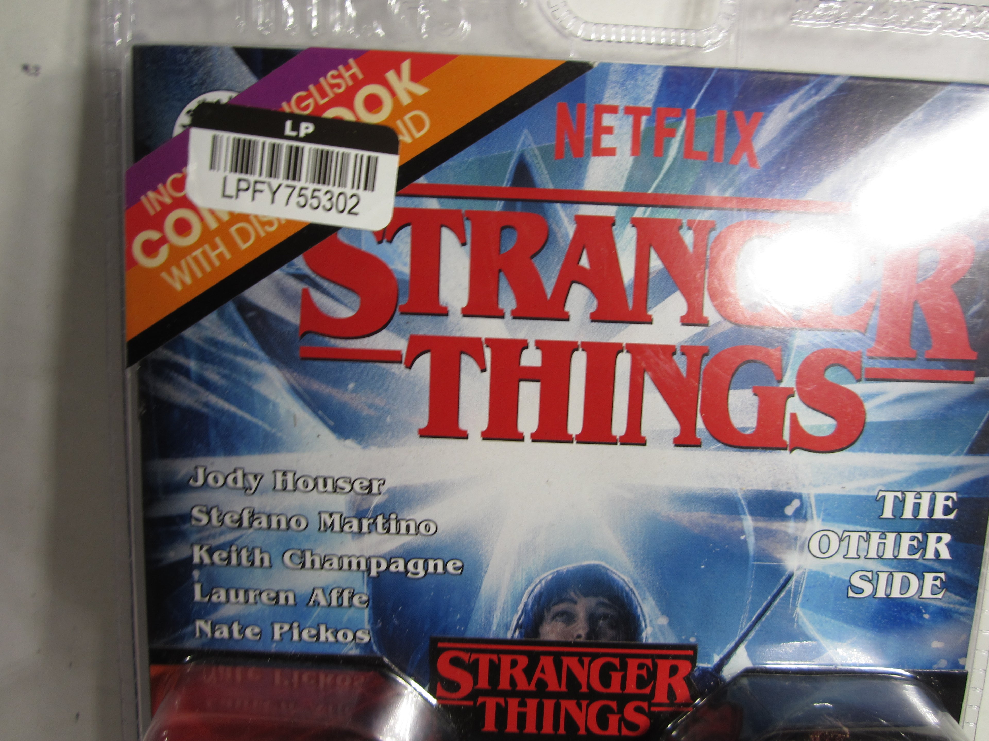 Stranger things Action Figures with Comic book