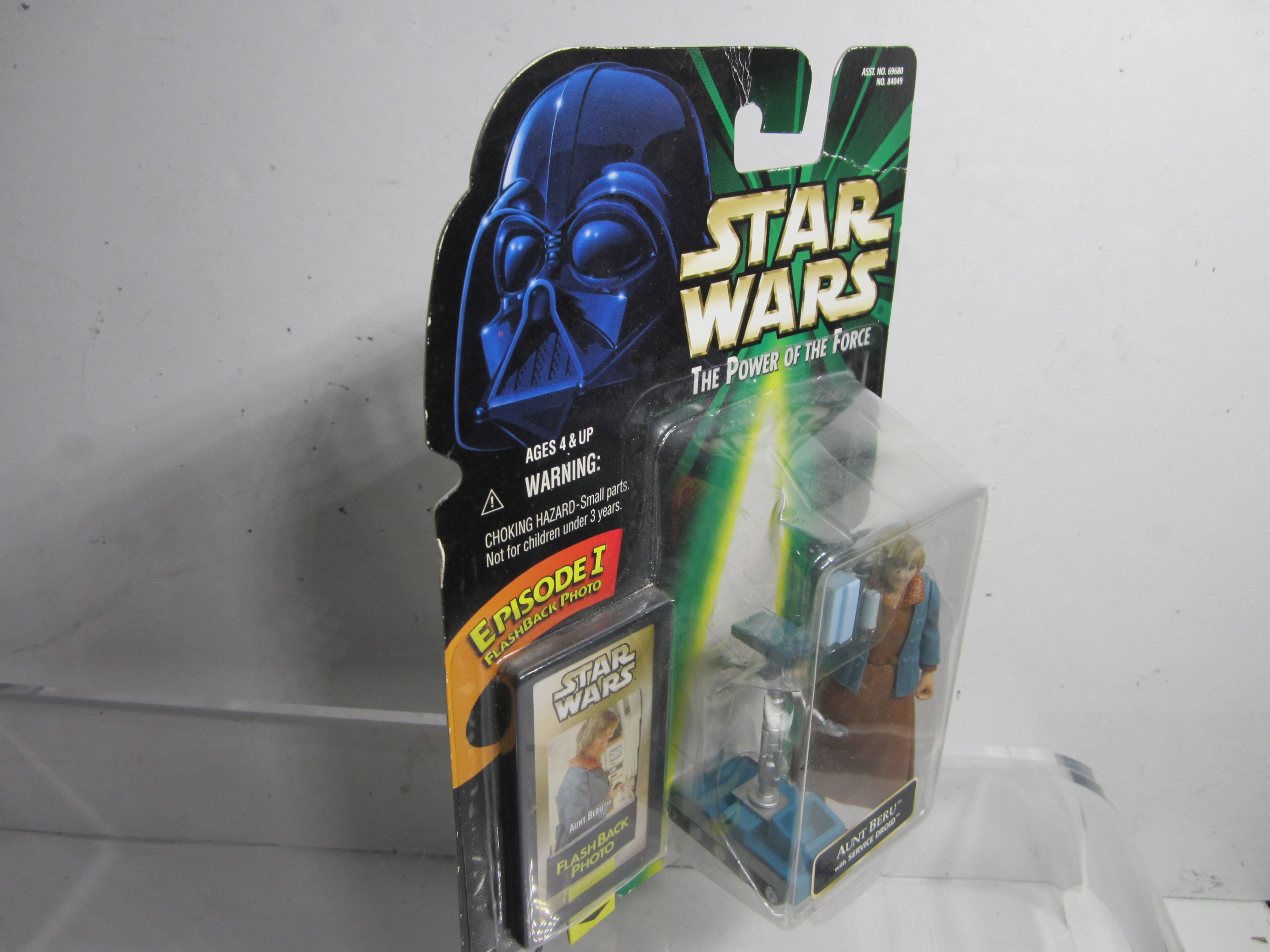 Star Wars Episode I Action Figure Aunt Beru With Droid